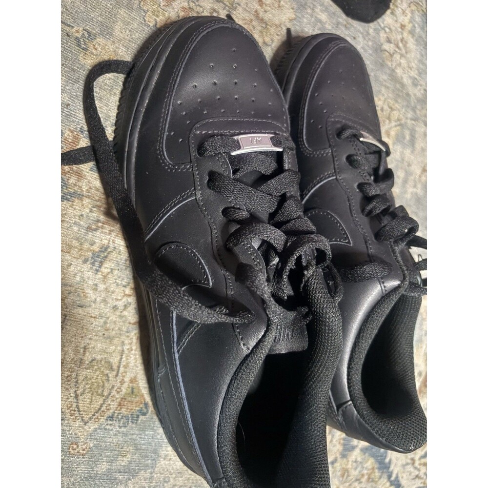 Nike Air Force 1 Low LE Triple Black DH2920‑001 Size 7Y Excellent Shape
